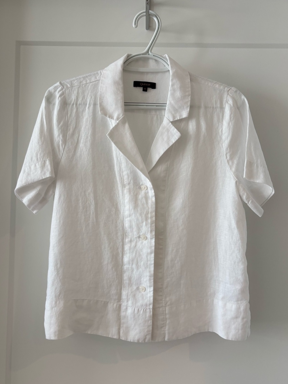 Quince White Linen Short-Sleeve Button-Up Shirt - Picture 3 of 9